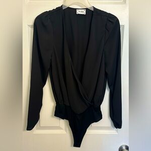 Boutique Black Vneck Wrap Bodysuit - MyKim - Size M